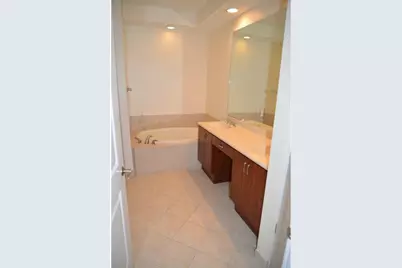 3020 NW 125th Avenue #219, Sunrise, FL 33323 - Photo 9