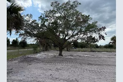 14667 NW 310th Street, Okeechobee, FL 34972 - Photo 11