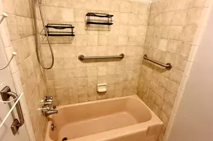 1410 N 67th Terrace, Hollywood, FL 33024 - Photo 9