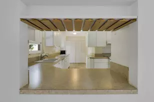 [Address not provided], West Palm Beach, FL 33411 - Photo 31