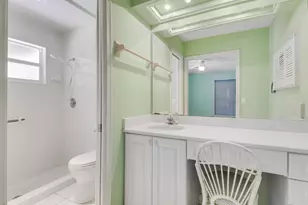 [Address not provided], West Palm Beach, FL 33411 - Photo 11