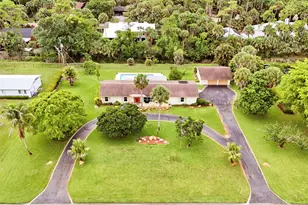 6824 Lakeside Rd, West Palm Beach, FL 33411 - Photo 1