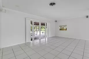 [Address not provided], West Palm Beach, FL 33411 - Photo 19