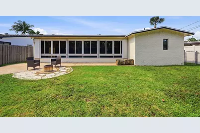 8370 NW 26th Place, Sunrise, FL 33322 - Photo 25