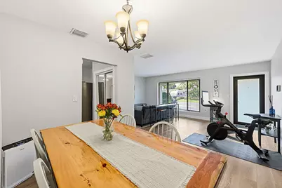 8370 NW 26th Place, Sunrise, FL 33322 - Photo 5