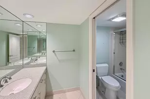 5080 N Ocean Dr, Singer Island, FL 33404 - Photo 19