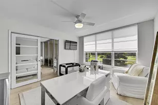 555 Oaks Ln, Pompano Beach, FL 33069 - Photo 7