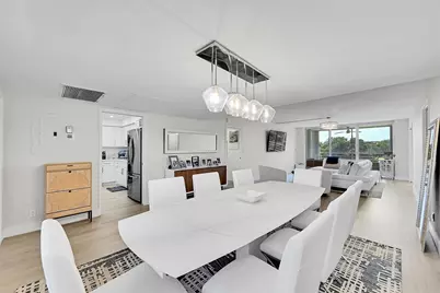555 Oaks Lane #311, Pompano Beach, FL 33069 - Photo 1