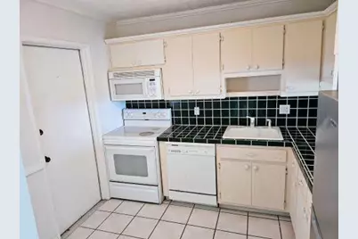 4650 Washington Street #504, Hollywood, FL 33021 - Photo 7
