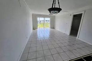 4650 Washington St, Hollywood, FL 33021 - Photo 11