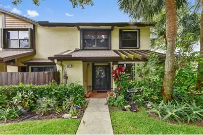 4587 Carambola Circle S #27218, Coconut Creek, FL 33066 - Photo 3