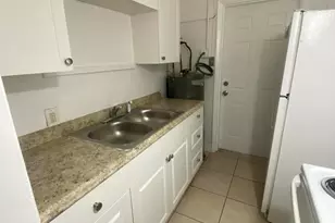 1448 NW 4th St, Fort Lauderdale, FL 33311 - Photo 11