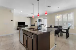 9617 SW Gum Tree Ct, Port Saint Lucie, FL 34987 - Photo 11