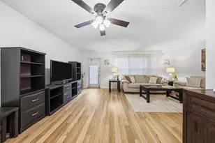 108 Greenbrier C, West Palm Beach, FL 33417 - Photo 5