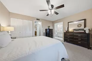 108 Greenbrier C, West Palm Beach, FL 33417 - Photo 11