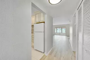 23 Abbey Ln, Delray Beach, FL 33446 - Photo 5