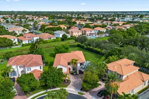 1215 Creekside Dr, Wellington, FL 33414 - Photo 59