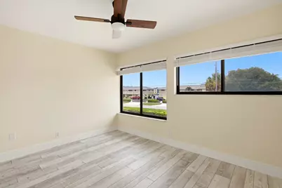 412 Southwind Drive #E2, North Palm Beach, FL 33408 - Photo 9