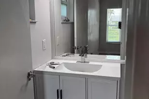 450 SW Eyerly Ave, Port Saint Lucie, FL 34983 - Photo 15