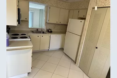 7286 Huntington Lane #303, Delray Beach, FL 33446 - Photo 5