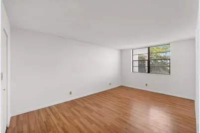 6190 Woodlands Boulevard #513, Tamarac, FL 33319 - Photo 7