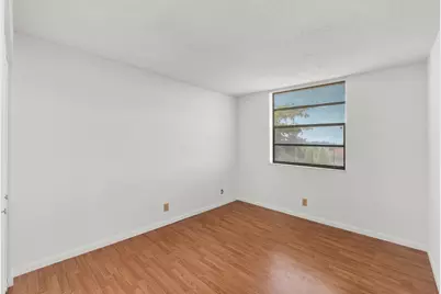 6190 Woodlands Boulevard #513, Tamarac, FL 33319 - Photo 11
