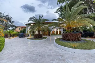 290 NW 6th St, Boca Raton, FL 33432 - Photo 5