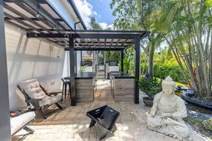 290 NW 6th St, Boca Raton, FL 33432 - Photo 71