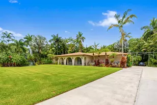 4201 SW 102nd Ave, Davie, FL 33328 - Photo 3