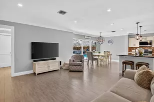 631 SW 17th St, Boca Raton, FL 33486 - Photo 9