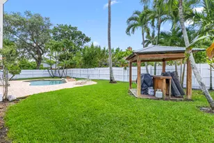 1146 Reading Terrace, Wellington, FL 33414 - Photo 5