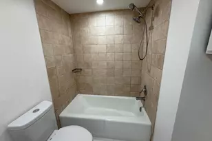 640 Tennis Club Dr, Fort Lauderdale, FL 33311 - Photo 9