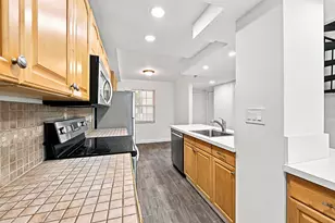 640 Tennis Club Dr, Fort Lauderdale, FL 33311 - Photo 3