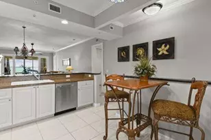 4 Harbour Isle Dr E, Fort Pierce, FL 34949 - Photo 9