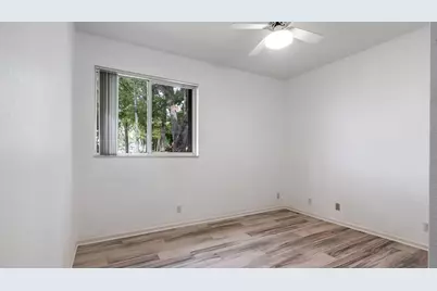 8754 NW 75th Place, Tamarac, FL 33321 - Photo 45