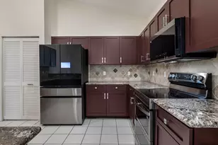 8754 NW 75th Pl, Tamarac, FL 33321 - Photo 21