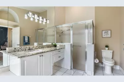 8754 NW 75th Place, Tamarac, FL 33321 - Photo 17