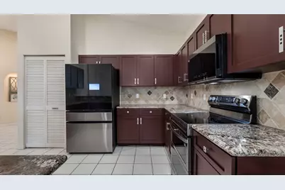 8754 NW 75th Place, Tamarac, FL 33321 - Photo 23