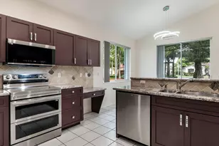 8754 NW 75th Pl, Tamarac, FL 33321 - Photo 25