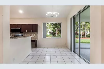8754 NW 75th Place, Tamarac, FL 33321 - Photo 27