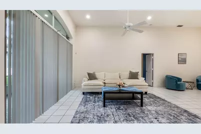 8754 NW 75th Place, Tamarac, FL 33321 - Photo 33