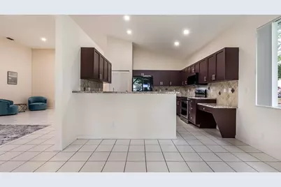 8754 NW 75th Place, Tamarac, FL 33321 - Photo 35