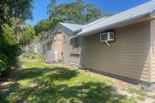 2509 N Old Dixie Hwy, Fort Pierce, FL 34946 - Photo 13