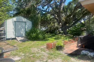 2509 N Old Dixie Hwy, Fort Pierce, FL 34946 - Photo 11
