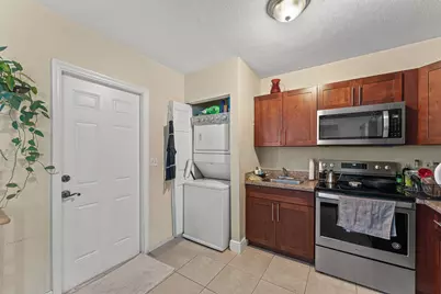 1717 NE 3rd Avenue, Delray Beach, FL 33444 - Photo 15