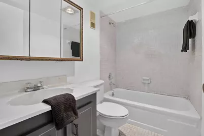 1100 Saint Charles Place #203, Pembroke Pines, FL 33026 - Photo 5