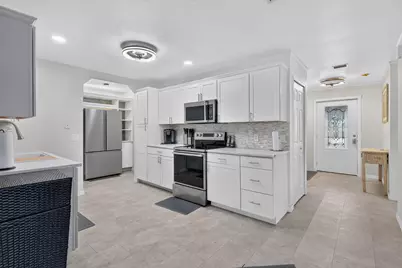 173 Mediterranean Boulevard N, Port Saint Lucie, FL 34952 - Photo 5