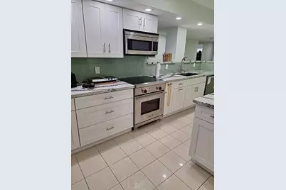 3900 Galt Ocean Drive #810, Fort Lauderdale, FL 33308 - Photo 7
