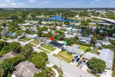 707 Sunset Drive, Lake Worth Beach, FL 33461 - Photo 3