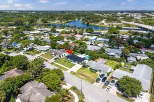 707 Sunset Dr, Lake Worth Beach, FL 33461 - Photo 3